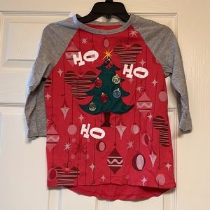 Womens XS Disney Christmas baseball tee